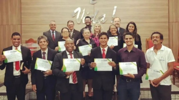 Formatura de mais uma turma do Curso CEI no dia 06 de dezembro na Igreja Assembleia de Deus Ministério em Pedro Leopoldo.